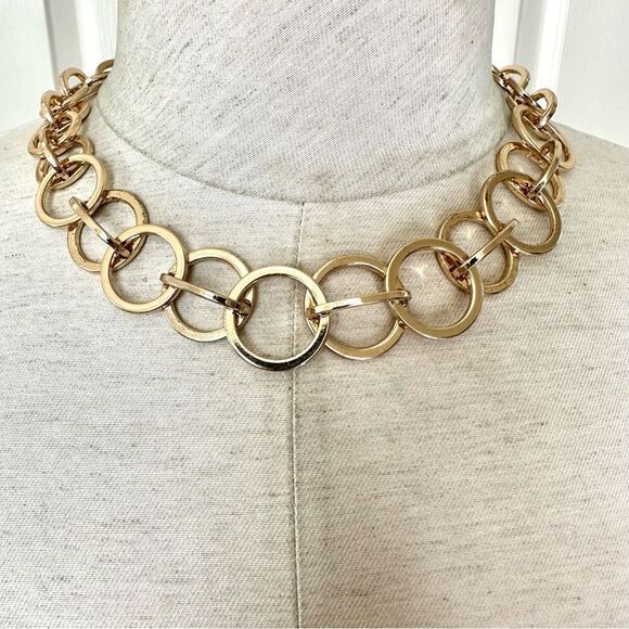 Anne Klein gold tone circle link necklace - Picture 2 of 9